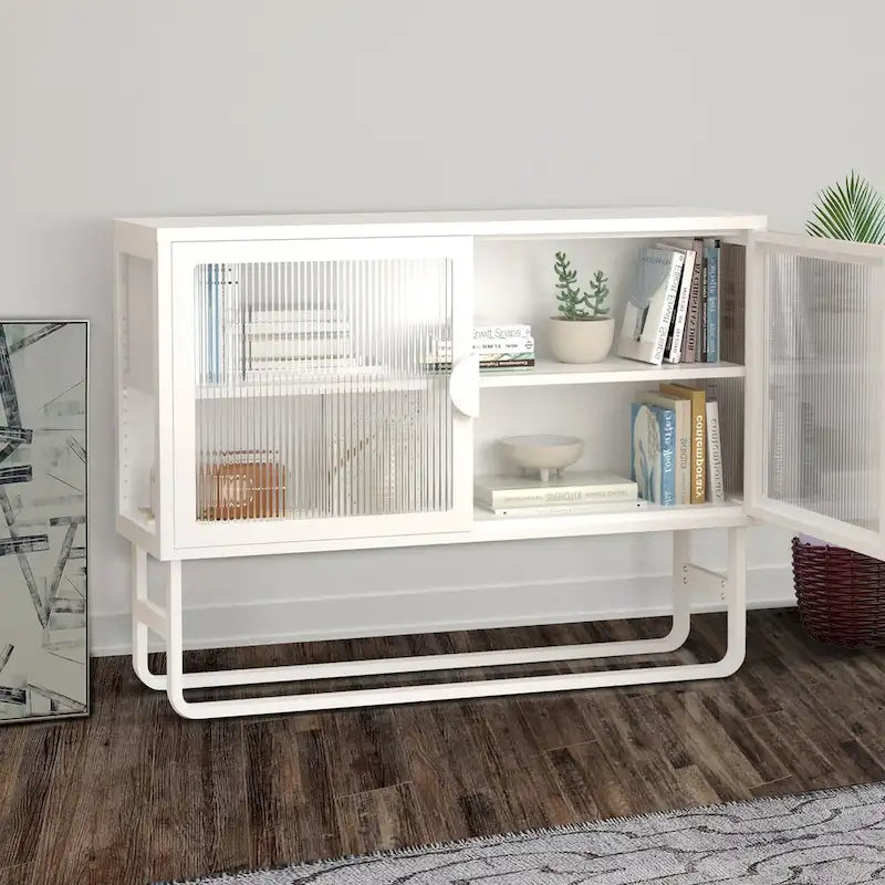 Meuble bas en verre trempé avec 2 portes en verre cannelé, étagère réglable, pieds en U, placard fermé pour cuisine et salon