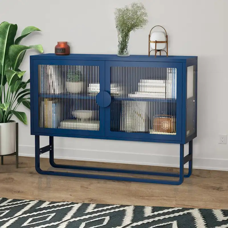Meuble bas en verre trempé avec 2 portes en verre cannelé, étagère réglable, pieds en U, placard fermé pour cuisine et salon